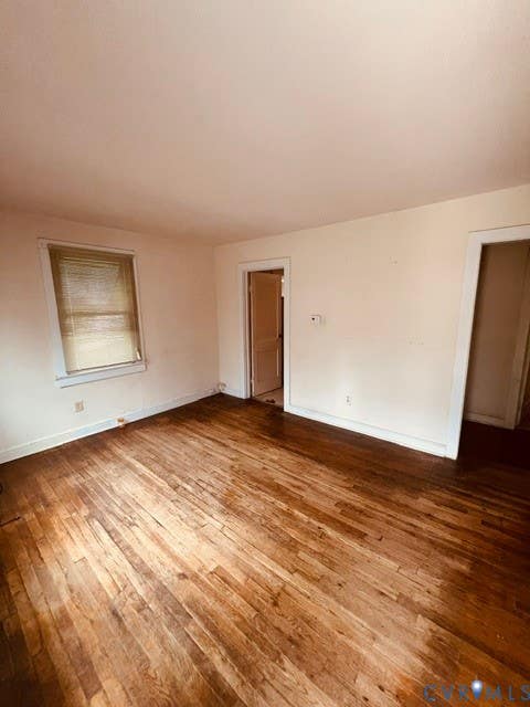 Tiny photo for 527 Hannon Street, Petersburg, VA 23803 (MLS # 2622846)