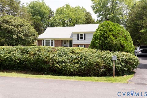 Photo of 2519 Woodmont Drive, Chesterfield, VA 23235 (MLS # 2621195)
