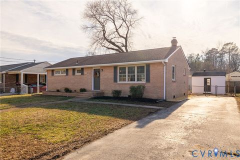 Tiny photo for 105 Verbov Avenue, Colonial Heights, VA 23834 (MLS # 2604204)