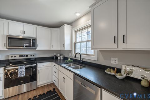 Tiny photo for 105 Verbov Avenue, Colonial Heights, VA 23834 (MLS # 2604204)