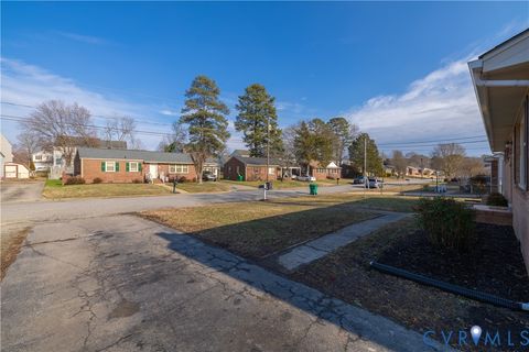 Tiny photo for 105 Verbov Avenue, Colonial Heights, VA 23834 (MLS # 2604204)