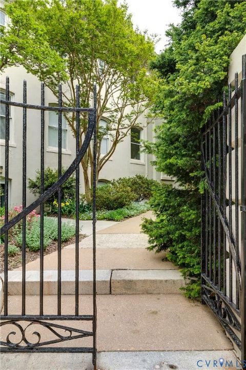 Tiny photo for 212 W Franklin Street #UP01, Richmond, VA 23220 (MLS # 2608699)