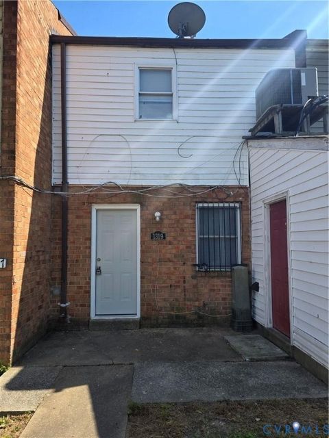 Tiny photo for 1319 Minefee Street, Richmond, VA 23224 (MLS # 2617177)