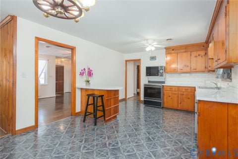 Tiny photo for 14141 Cherry Street, Chester, VA 23831 (MLS # 2624764)