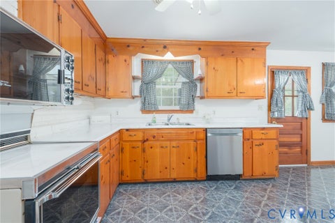Tiny photo for 14141 Cherry Street, Chester, VA 23831 (MLS # 2624764)