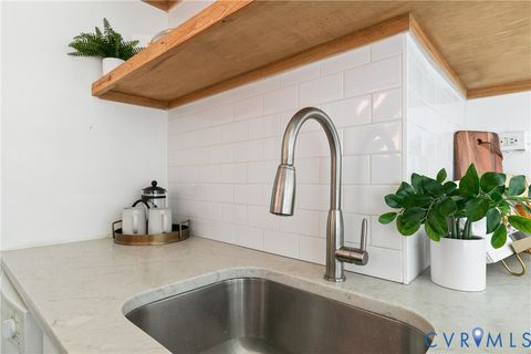 Tiny photo for 2810 Kensington Avenue #U5, Richmond, VA 23221 (MLS # 2607307)