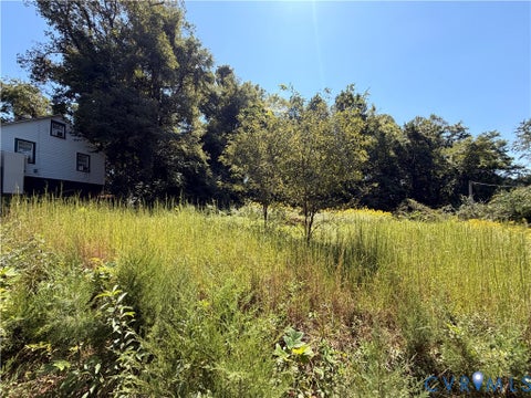 Tiny photo for 1005 C Street, Martinsville, VA 24112 (MLS # 2626832)