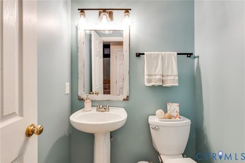 Tiny photo for 8051 Sussex Road, Mechanicsville, VA 23111 (MLS # 2614134)