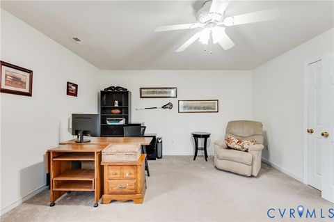 Tiny photo for 8051 Sussex Road, Mechanicsville, VA 23111 (MLS # 2614134)