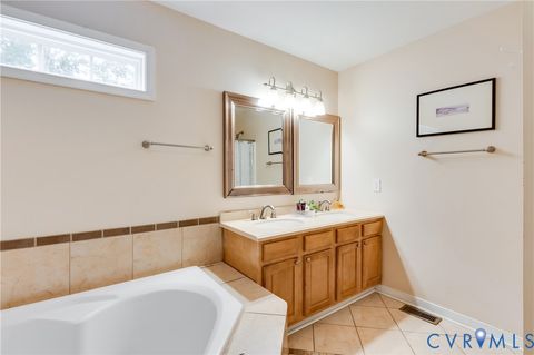 Tiny photo for 8051 Sussex Road, Mechanicsville, VA 23111 (MLS # 2614134)