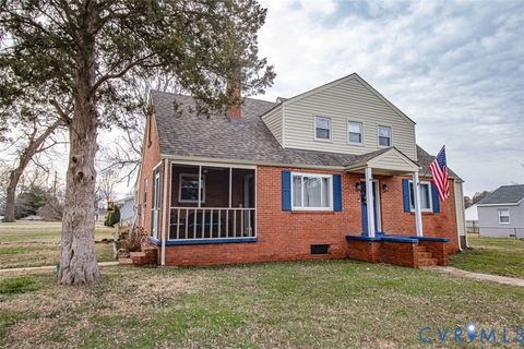 Tiny photo for 2600 Jackson Street, Hopewell, VA 23860 (MLS # 2601938)