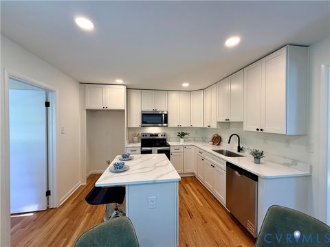 Tiny photo for 3916 Rosedale Avenue, Richmond, VA 23227 (MLS # 2613081)
