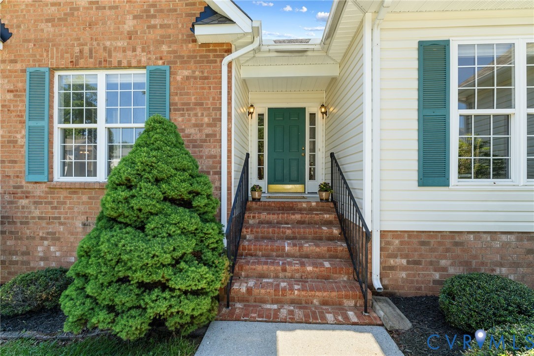 3173 Poplar View Place