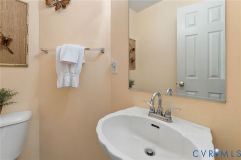 Tiny photo for 3173 Poplar View Place, Chester, VA 23831 (MLS # 2613589)