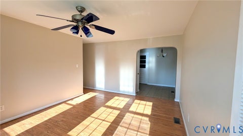 Tiny photo for 512 Chestnut Avenue, Colonial Heights, VA 23834 (MLS # 2625347)