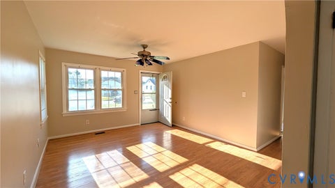 Tiny photo for 512 Chestnut Avenue, Colonial Heights, VA 23834 (MLS # 2625347)