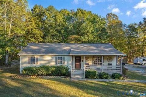 1211 Tisdale Road Louisa VA 23093