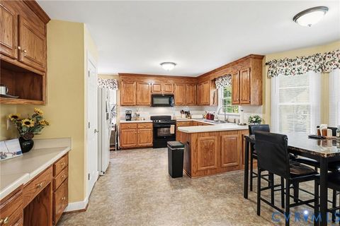 Tiny photo for 16406 Inchcape Road, Moseley, VA 23120 (MLS # 2610018)