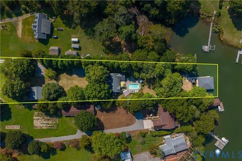 Tiny photo for 959 Robins Point Avenue, Deltaville, VA 23043 (MLS # 2527857)