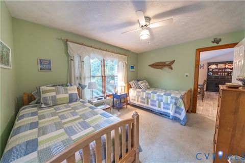 Tiny photo for 959 Robins Point Avenue, Deltaville, VA 23043 (MLS # 2527857)