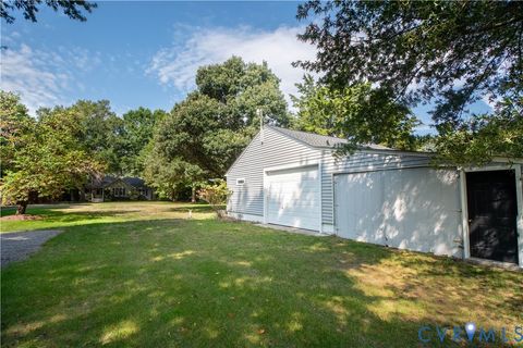 Tiny photo for 959 Robins Point Avenue, Deltaville, VA 23043 (MLS # 2527857)