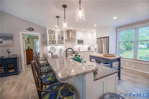 Tiny photo for 959 Robins Point Avenue, Deltaville, VA 23043 (MLS # 2527857)