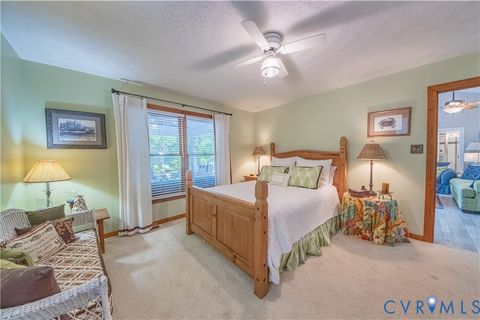 Tiny photo for 959 Robins Point Avenue, Deltaville, VA 23043 (MLS # 2527857)