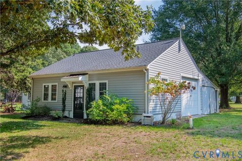 Tiny photo for 959 Robins Point Avenue, Deltaville, VA 23043 (MLS # 2527857)