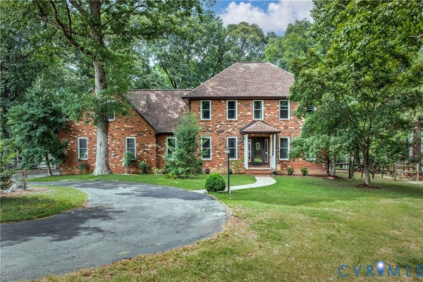14530 FOX KNOLL DR, SOUTH CHESTERFIELD, VA 23834 - Image 18232e808e6a09e2cd930ec5af4d56b2/237806454