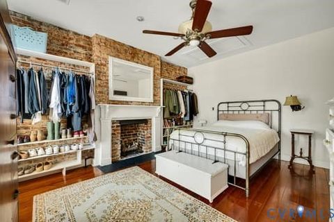 Tiny photo for 247 Grove Avenue, Petersburg, VA 23803 (MLS # 2613287)