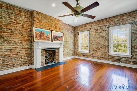 Tiny photo for 247 Grove Avenue, Petersburg, VA 23803 (MLS # 2613287)