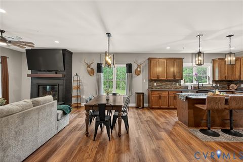 Tiny photo for 20180 Poplar Ridge Road, Amelia Courthouse, VA 23002 (MLS # 2613965)