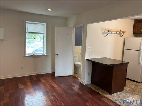 Tiny photo for 7 N 21st Street, Richmond, VA 23223 (MLS # 2531742)