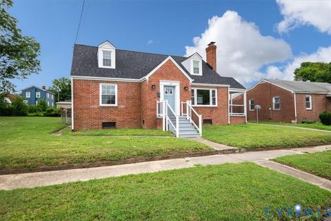 Tiny photo for 318 St Matthew Street, Petersburg, VA 23803 (MLS # 2619110)