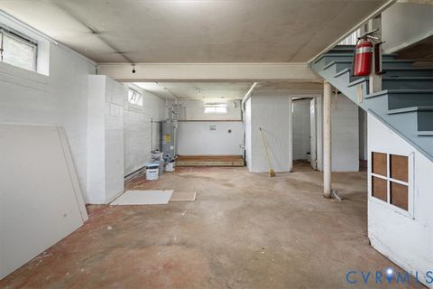 Tiny photo for 318 St Matthew Street, Petersburg, VA 23803 (MLS # 2619110)