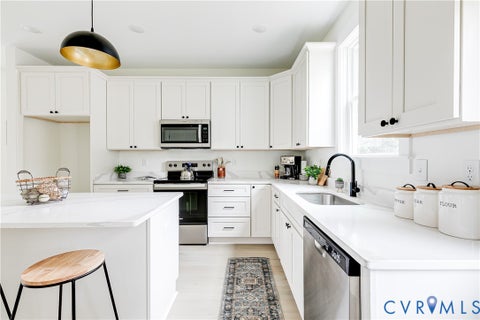 Tiny photo for 3318 3rd Avenue, Richmond, VA 23222 (MLS # 2627181)