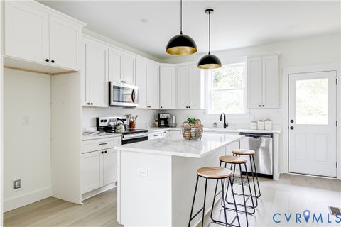 Tiny photo for 3318 3rd Avenue, Richmond, VA 23222 (MLS # 2627181)
