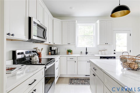 Tiny photo for 3318 3rd Avenue, Richmond, VA 23222 (MLS # 2627181)