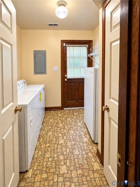 Tiny photo for 8636 Shadymist Drive, North Chesterfield, VA 23235 (MLS # 2626381)