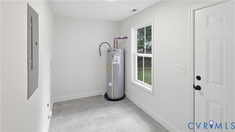 Tiny photo for 2008 New York Avenue, Hopewell, VA 23860 (MLS # 2625995)