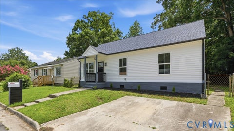 Tiny photo for 2008 New York Avenue, Hopewell, VA 23860 (MLS # 2625995)