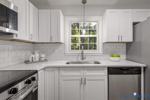 Tiny photo for 3031 Speeks Drive, Midlothian, VA 23112 (MLS # 2626547)