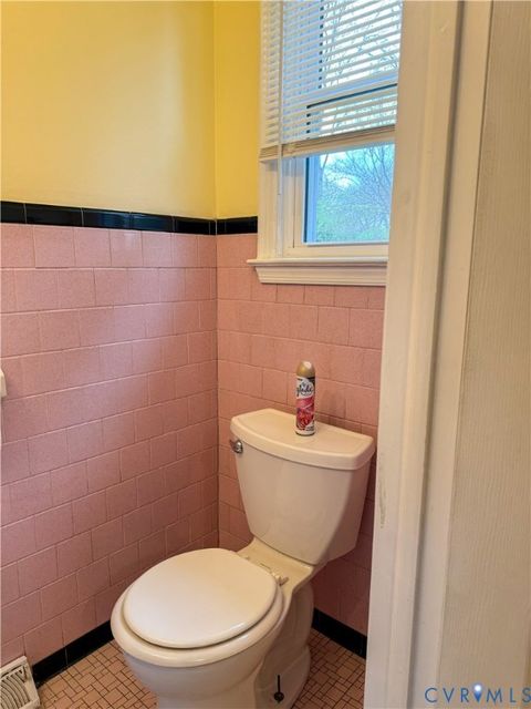 Tiny photo for 904 Forestview Drive, Colonial Heights, VA 23834 (MLS # 2533907)