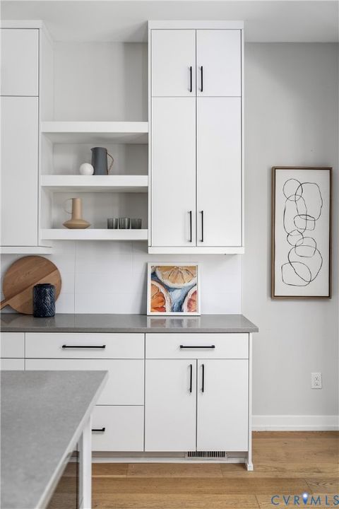 Tiny photo for 2206 W Cary Street, Richmond, VA 23220 (MLS # 2608623)