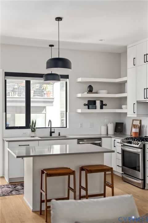 Tiny photo for 2206 W Cary Street, Richmond, VA 23220 (MLS # 2608623)