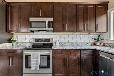 Tiny photo for 811 N 25th Street, Richmond, VA 23223 (MLS # 2618634)