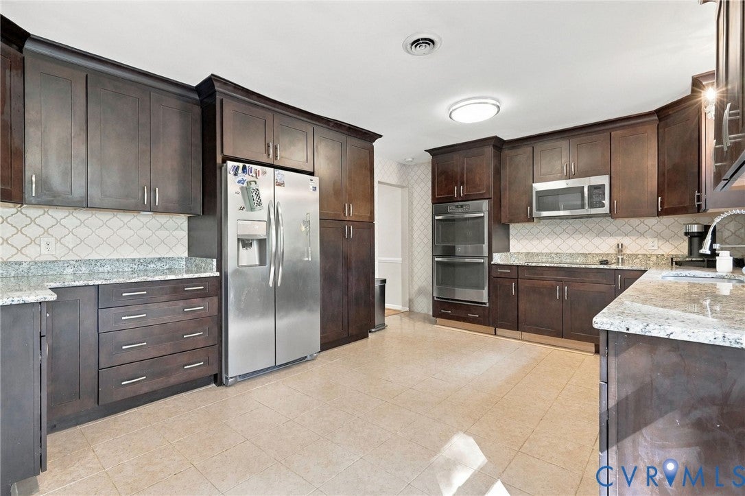7211 Windermere Drive