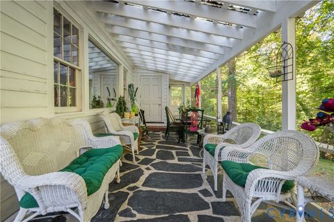 Tiny photo for 1115 Overbrook Road, Petersburg, VA 23805 (MLS # 2528770)