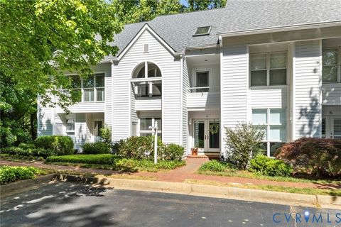 Tiny photo for 13 James Falls Drive, Richmond, VA 23221 (MLS # 2609224)
