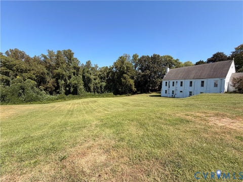 Tiny photo for 908 W Fayette Street, Martinsville, VA 24112 (MLS # 2626696)